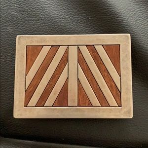 Belt buckle with wooden inlays